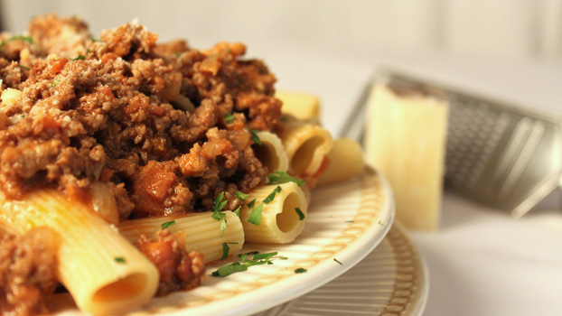 Pasta with Sauce Bolognese